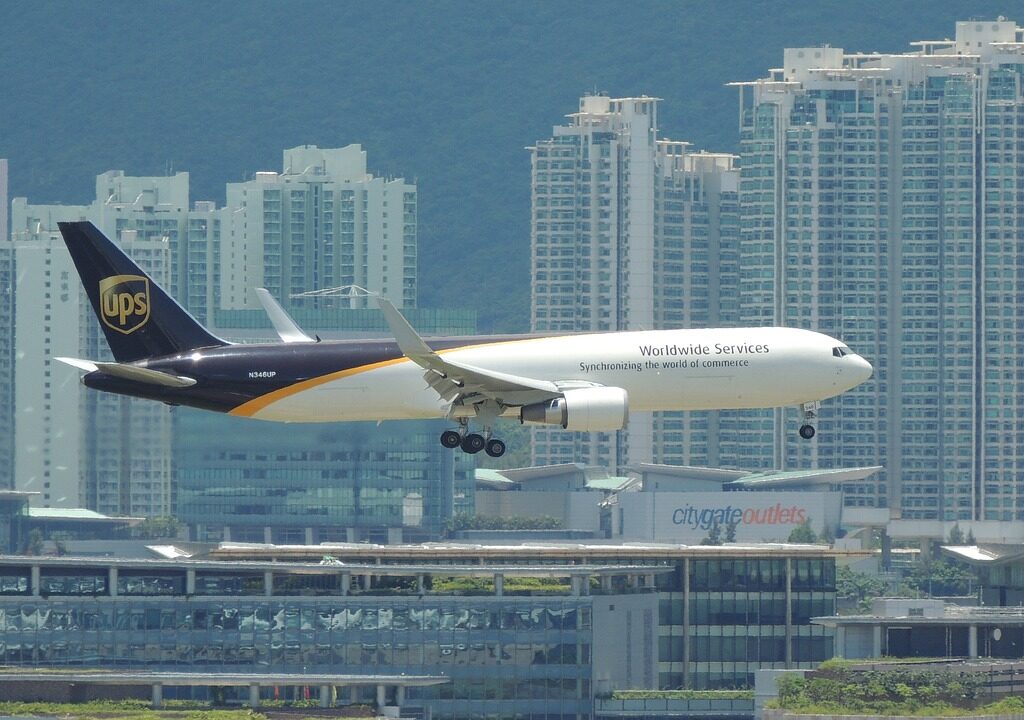 Hong Kong Airplane